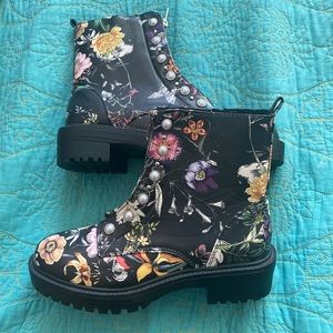 Floral Pearl Combat Boots 90s Grunge